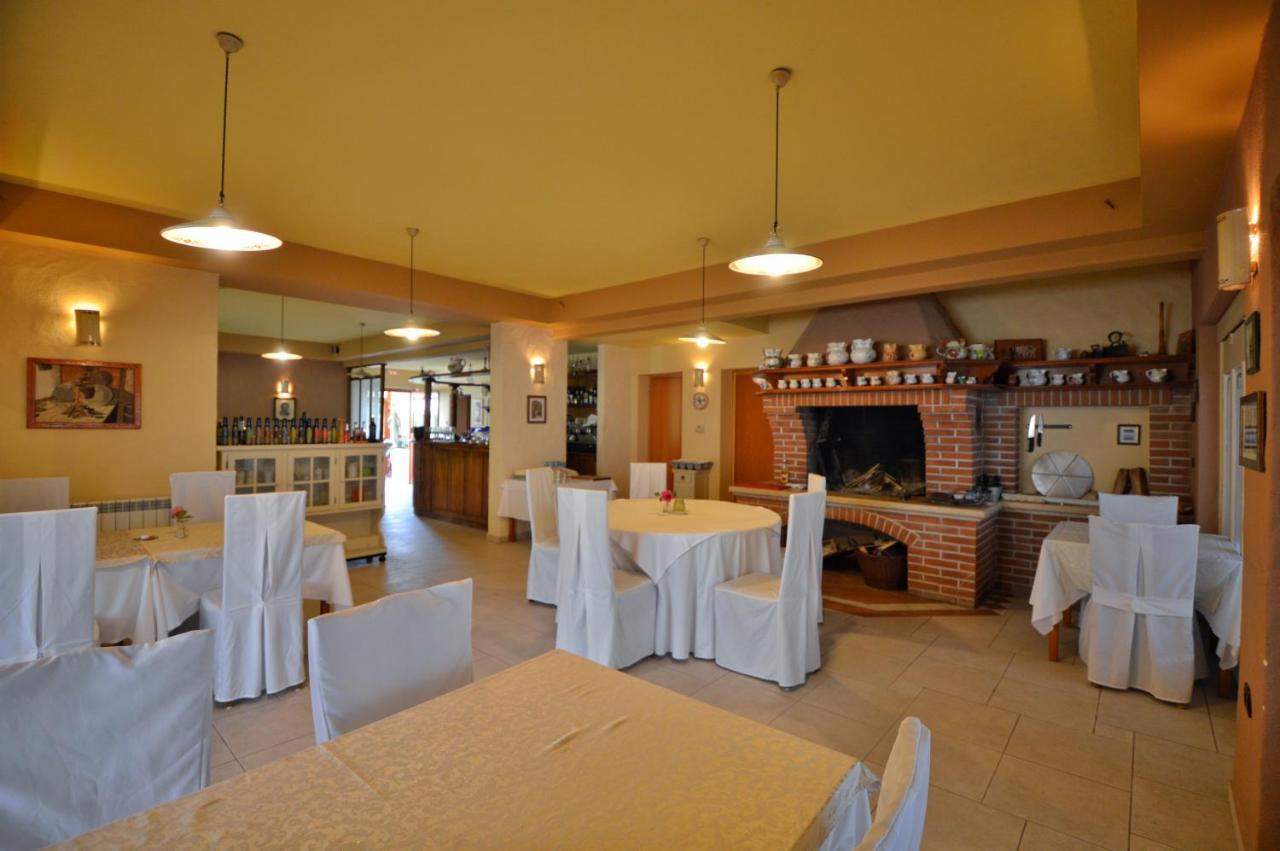 Hotel Tomazici Santalezi Zewnętrze zdjęcie